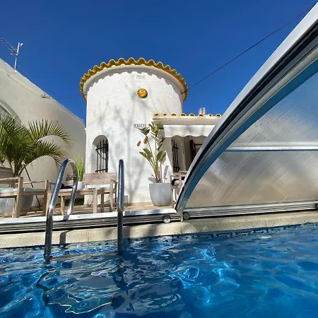 Holiday home Xalet Amb Piscina Privada