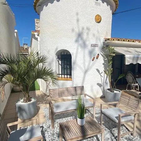 Xalet Amb Piscina Privada